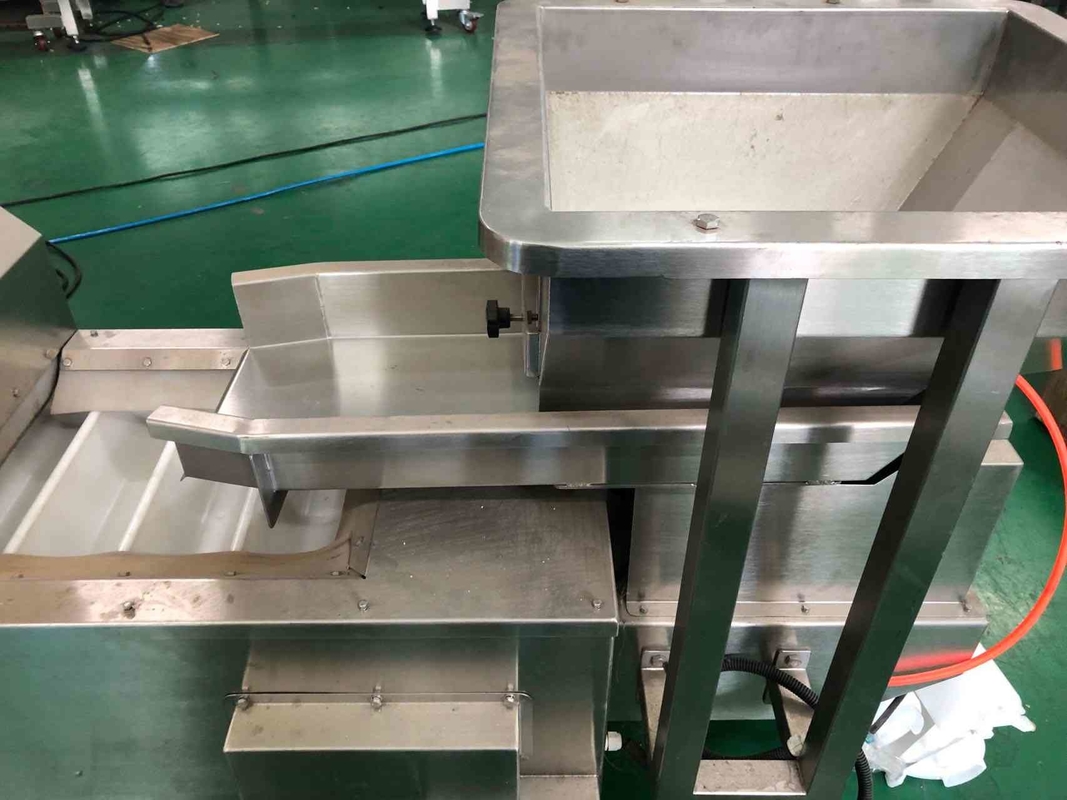 Z tipi kepçeli konveyörler için 75L 150L 200L SS304 bağımsız titreşimli besleyici