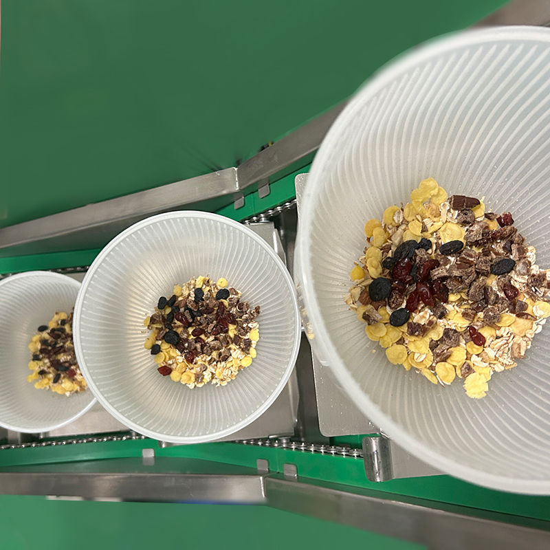 Çok malzeme 2.5kg Pet Food Packaging Machine Multihead Weigher Lineer Weigher For Ziplock Doypack Bag Packing