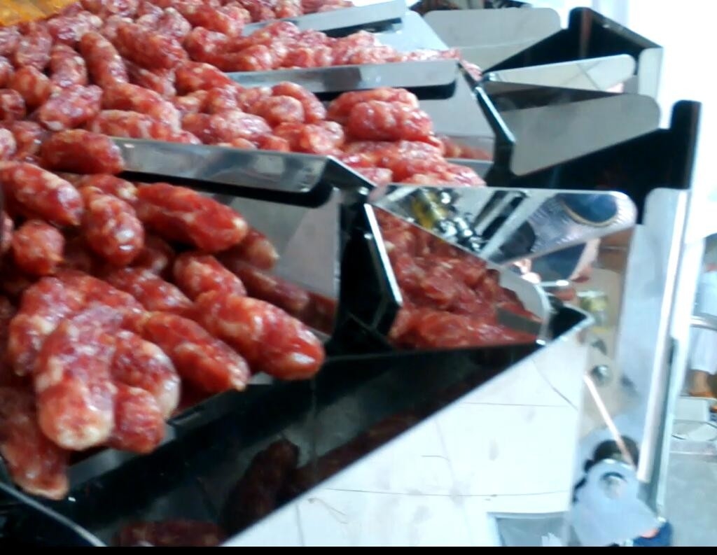 Gıda Fabrikası Endüstrisi için 5000g Hazne Çok Kafa Kantarı Paketleme Makinesi 60 BPM Şeker